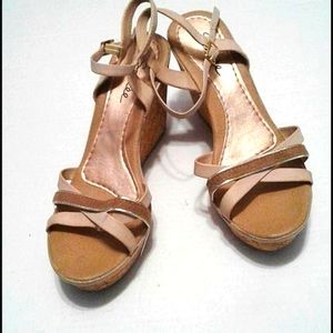 Soiree Retro Y2K Blush Tan Strappy Cork Wedge Sandals 10